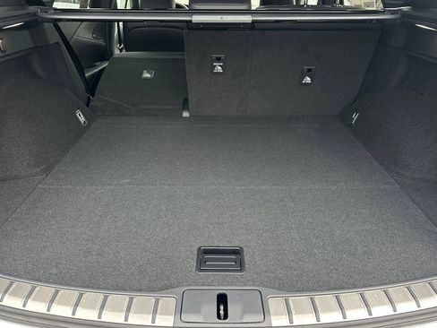 New 2026 Lexus RX 450h AWD image 27