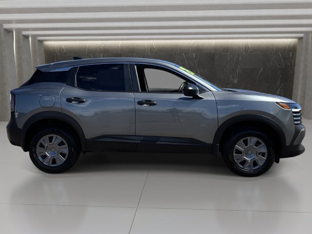 Used 2026 Nissan Kicks S FWD image 7