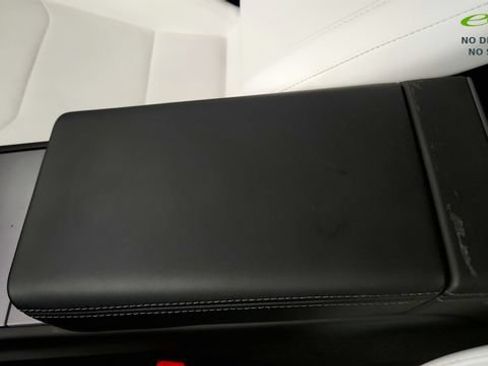 Used 2026 Tesla Model Y 2WD image 73