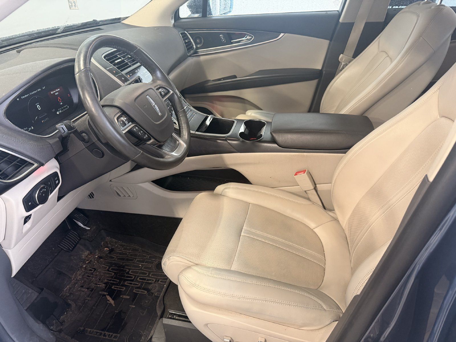 Used 2019 Lincoln Nautilus Reserve AWD/4WD image 5