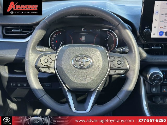 Used 2023 Toyota RAV4 XLE Premium AWD/4WD image 19