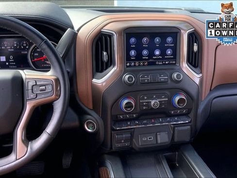 Used 2022 Chevrolet Silverado 2500 High Country w/ Technology Package image 6