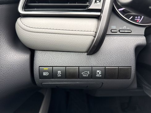 Used 2021 Toyota Camry SE image 22