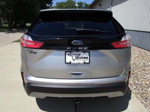 Used 2023 Ford Edge SEL w/ Convenience Package AWD/4WD image 6