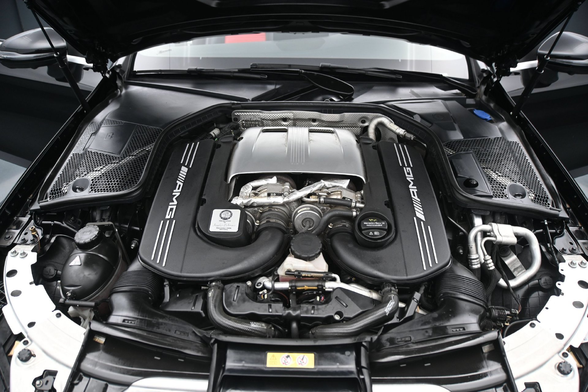 Used 2017 Mercedes-Benz C 63 AMG S image 30