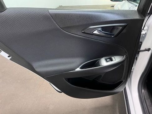 Used 2023 Chevrolet Malibu LT image 16