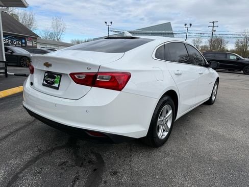 Used 2024 Chevrolet Malibu LT FWD image 3