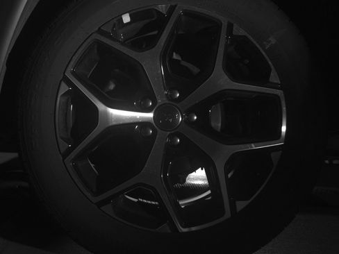 Used 2025 Jeep Compass Limited image 14