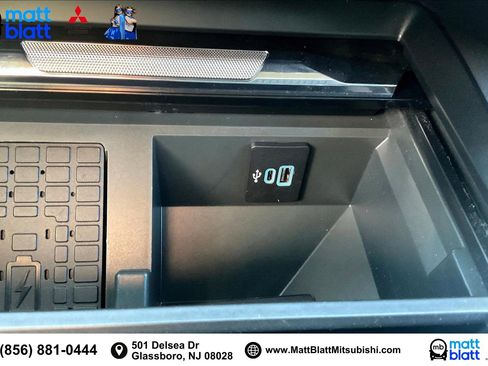 Used 2023 Ford F250 Lariat w/ Chrome Package image 36