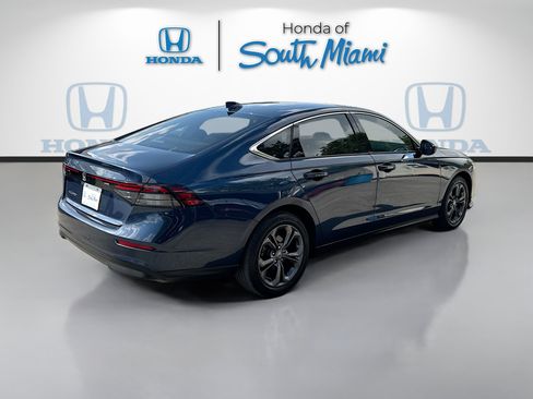 Used 2023 Honda Accord EX image 7