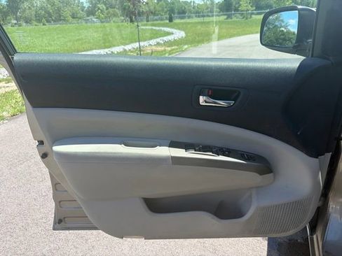 Used 2007 Toyota Prius FWD image 18