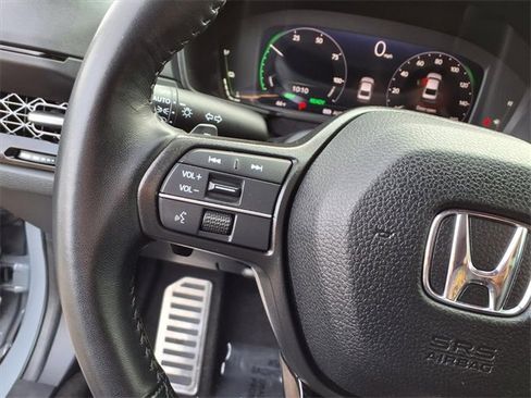 Used 2023 Honda Accord Sport image 16