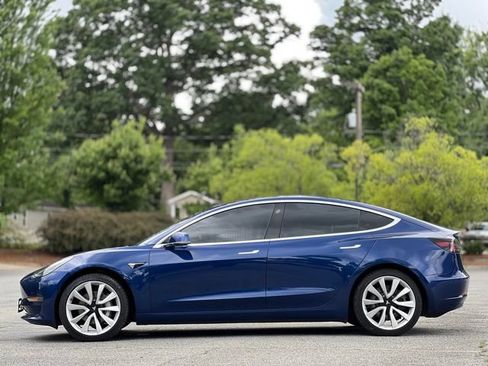 Used 2019 Tesla Model 3 Standard Range Plus RWD image 8