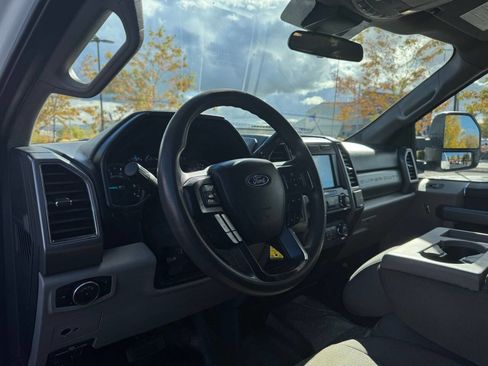 Used 2020 Ford F350 XLT image 15