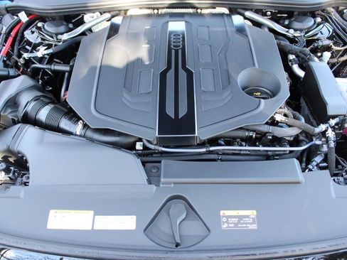 New 2026 Audi A6 Premium Plus image 36