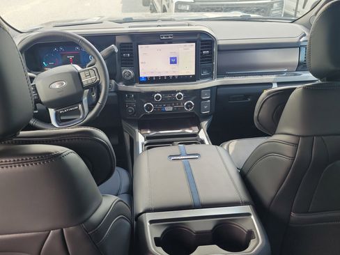 New 2026 Ford F450 Platinum w/ FX4 Off-Road Package image 13