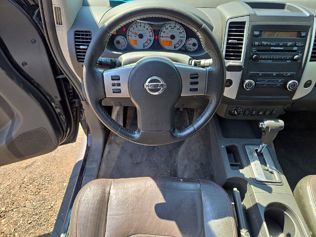 Used 2012 Nissan Frontier PRO-4X w/ Pro-4x Luxury Pkg AWD/4WD image 3