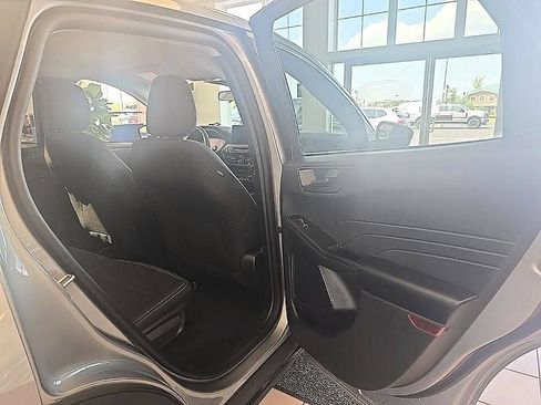 Used 2024 Ford Escape Active AWD/4WD image 33
