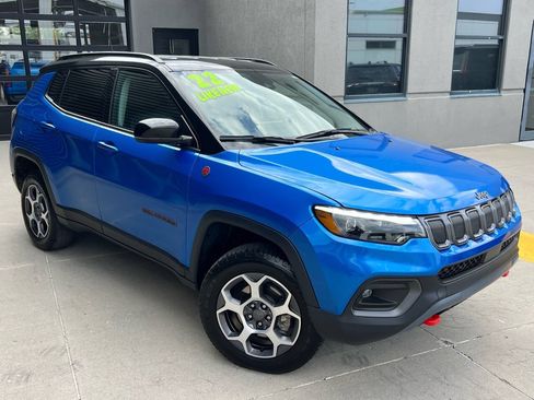 Used 2022 Jeep Compass Trailhawk w/ Trailhawk Elite Group AWD/4WD image 6