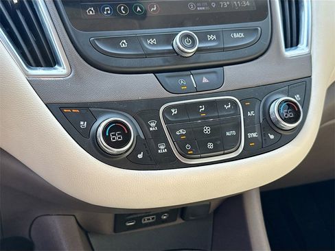 Certified 2024 Chevrolet Malibu LT image 17