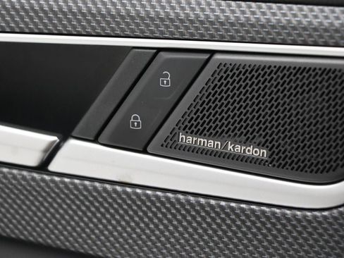 Used 2024 Volkswagen Atlas Cross Sport SEL Premium R-Line image 30