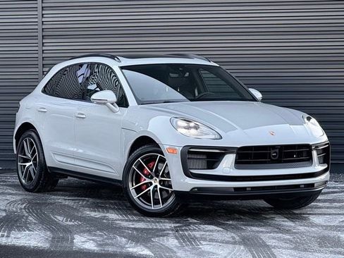 New 2026 Porsche Macan S image 9