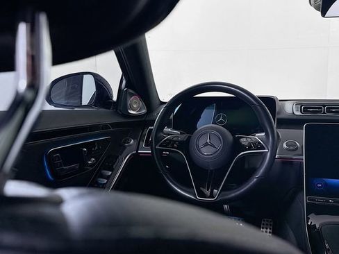 Used 2022 Mercedes-Benz S 580 4MATIC Sedan image 11