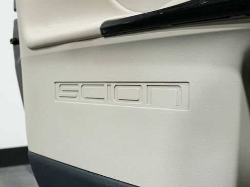 Used 2012 Scion iQ w/ Rear Speaker Pkg FWD image 18