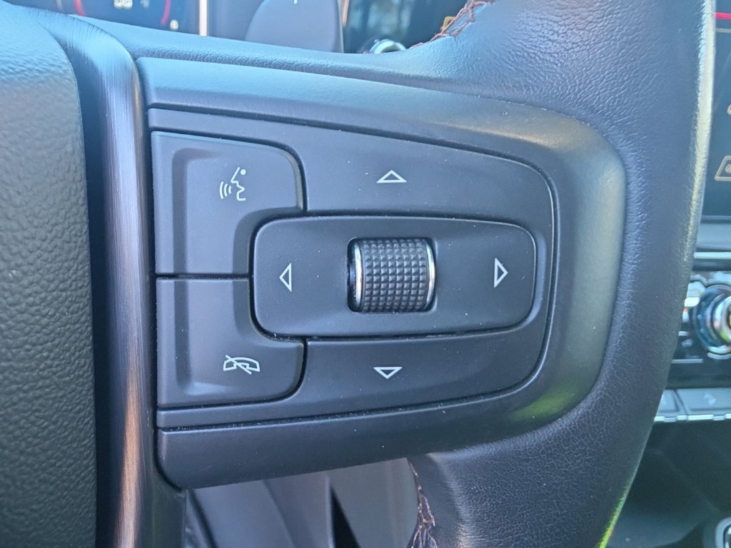 Used 2023 GMC Sierra 1500 AT4 w/ AT4 Premium Package AWD/4WD image 17