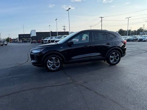 Used 2025 Ford Escape ST-Line FWD image 22