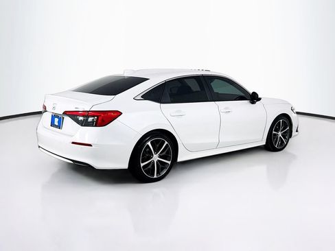 Used 2024 Honda Civic Touring image 7