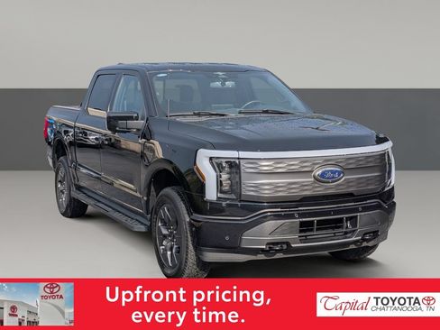 Used 2023 Ford F150 Lightning Lariat w/ Tow Technology Package AWD/4WD image 2