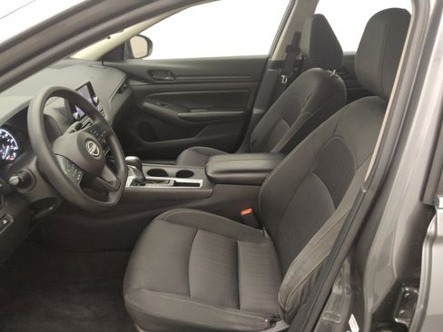 Used 2023 Nissan Altima 2.5 S FWD image 17