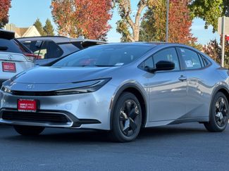 New 2026 Toyota Prius SE video 2