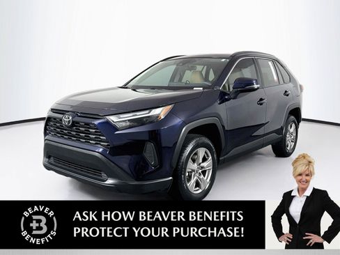 Certified 2022 Toyota RAV4 XLE w/ Convenience Package FWD image 1