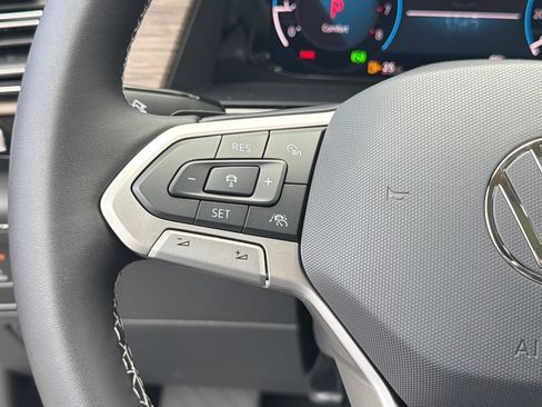 New 2026 Volkswagen Atlas SEL AWD/4WD image 33