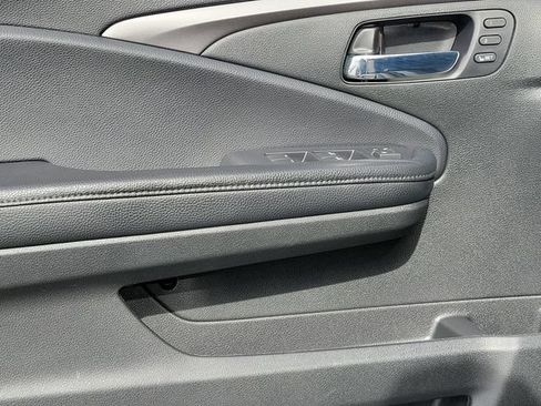 Used 2019 Honda Pilot EX-L image 18