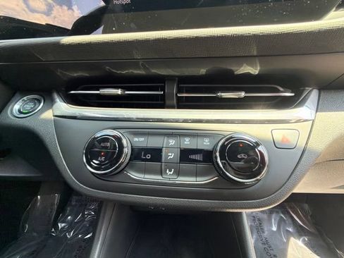Used 2026 Buick Envista Preferred FWD image 33