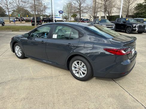 New 2026 Toyota Camry LE image 3