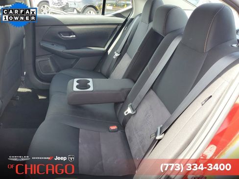 Used 2022 Nissan Sentra SR FWD image 9