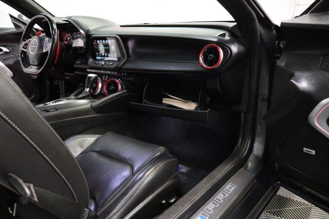 Used 2018 Chevrolet Camaro SS RWD image 60