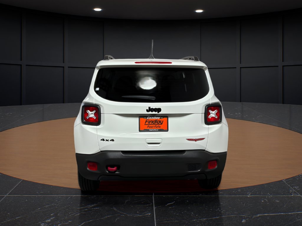 Certified 2023 Jeep Renegade Trailhawk AWD/4WD image 4