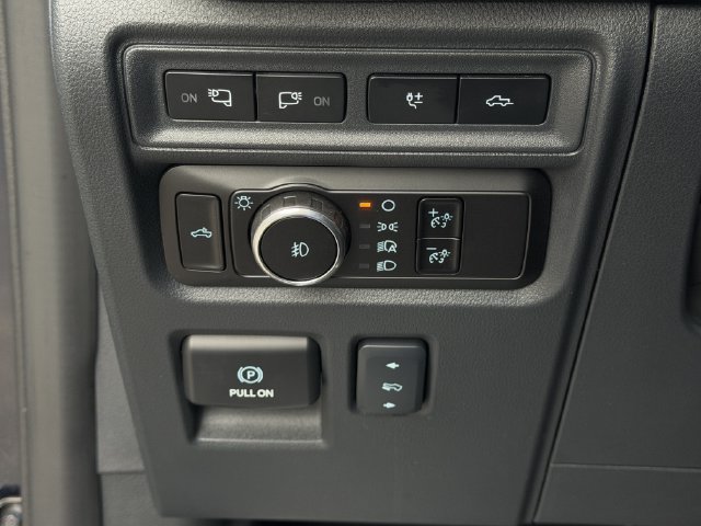 Used 2024 Ford F150 Raptor AWD/4WD image 28