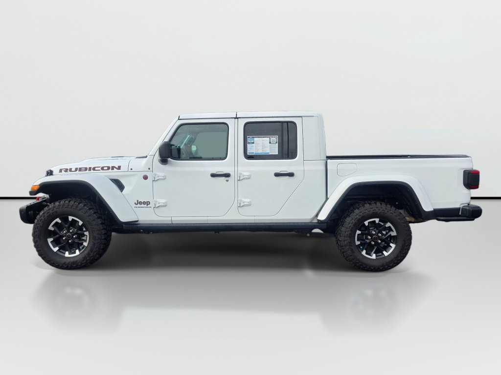 Used 2024 Jeep Gladiator Rubicon AWD/4WD image 3