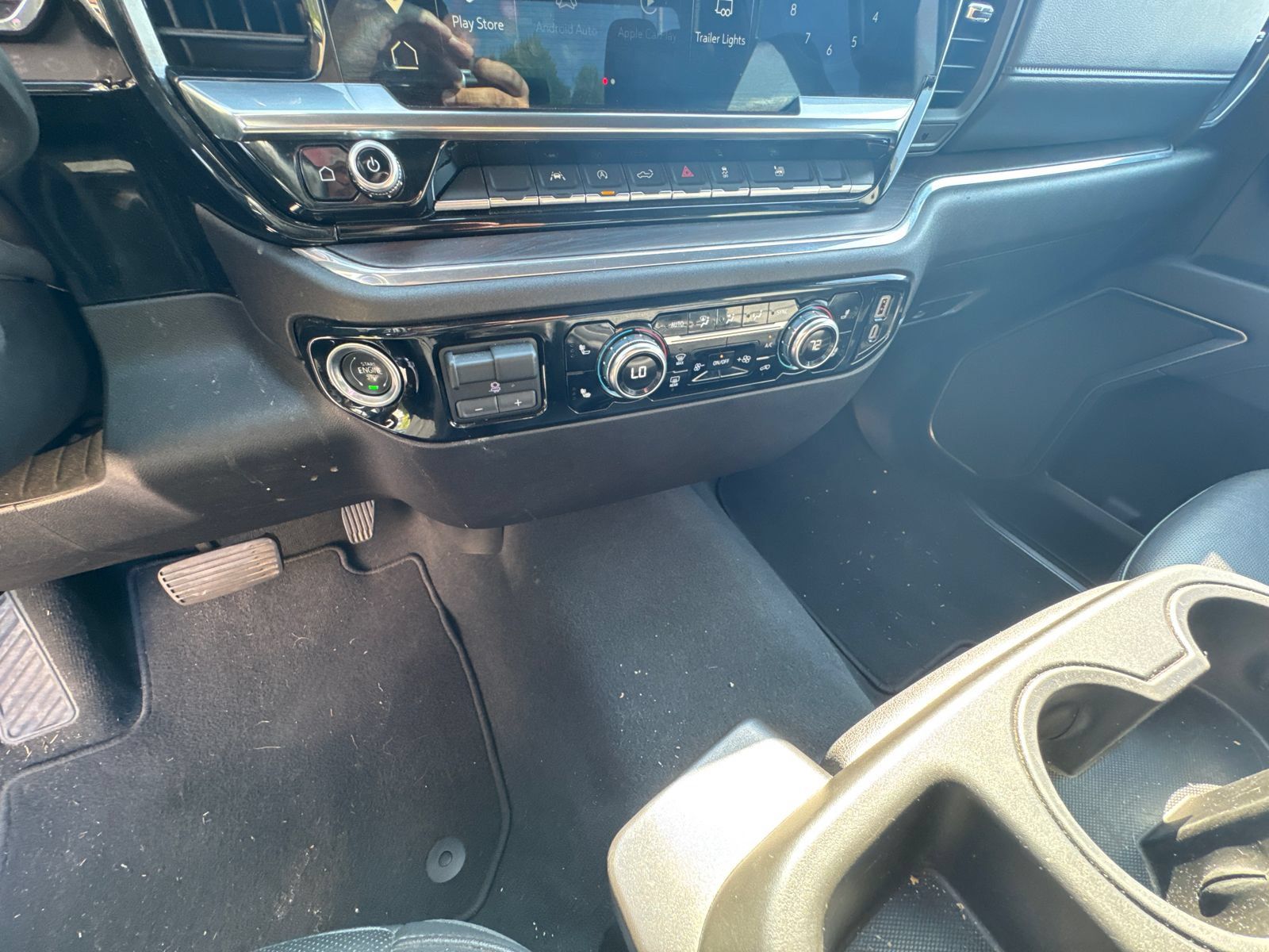 Used 2025 GMC Sierra 1500 SLT RWD image 30