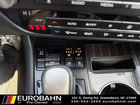 Used 2022 Lexus RX 450h AWD w/ Luxury Package image 33