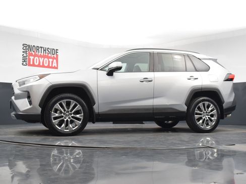 Used 2020 Toyota RAV4 Limited w/ Carpet Mat Package image 29