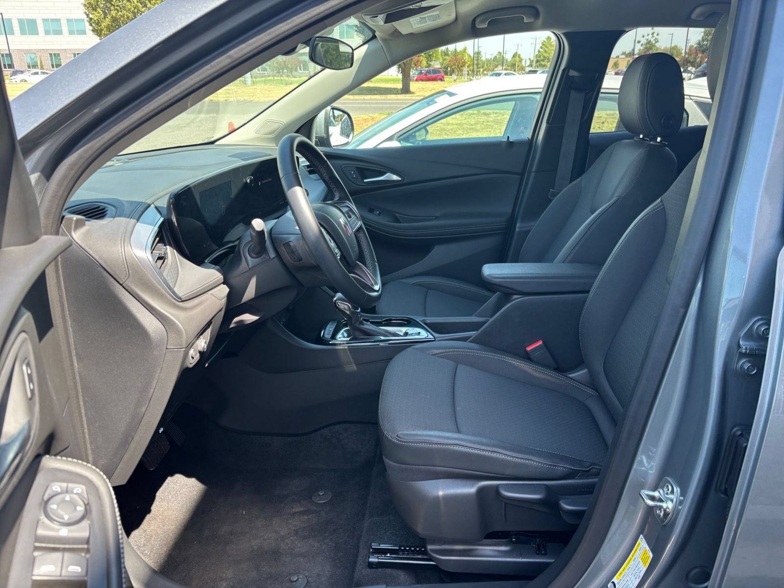Used 2026 Buick Encore GX Preferred FWD image 25