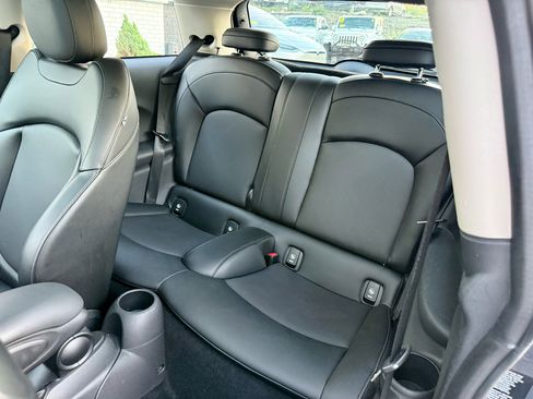 Used 2015 MINI Cooper S image 17