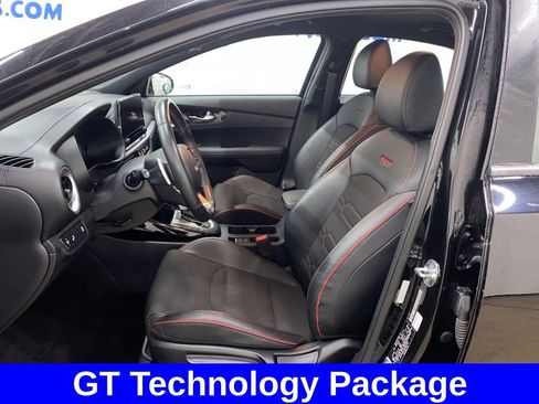 Used 2022 Kia Forte GT w/ GT Technology Package image 8
